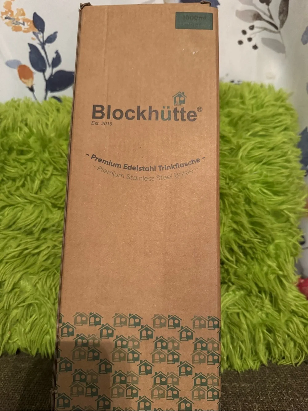 Blockhütte Premium Stainless Steel Bottle - New In Box